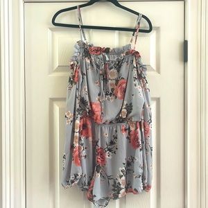 Peach love Long sleeve, off the shoulder romper